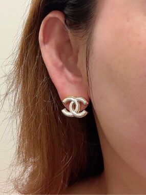 CHANEL Gold-Tone CC Logo Earrings with White Enamel Accents - Women Jewelry